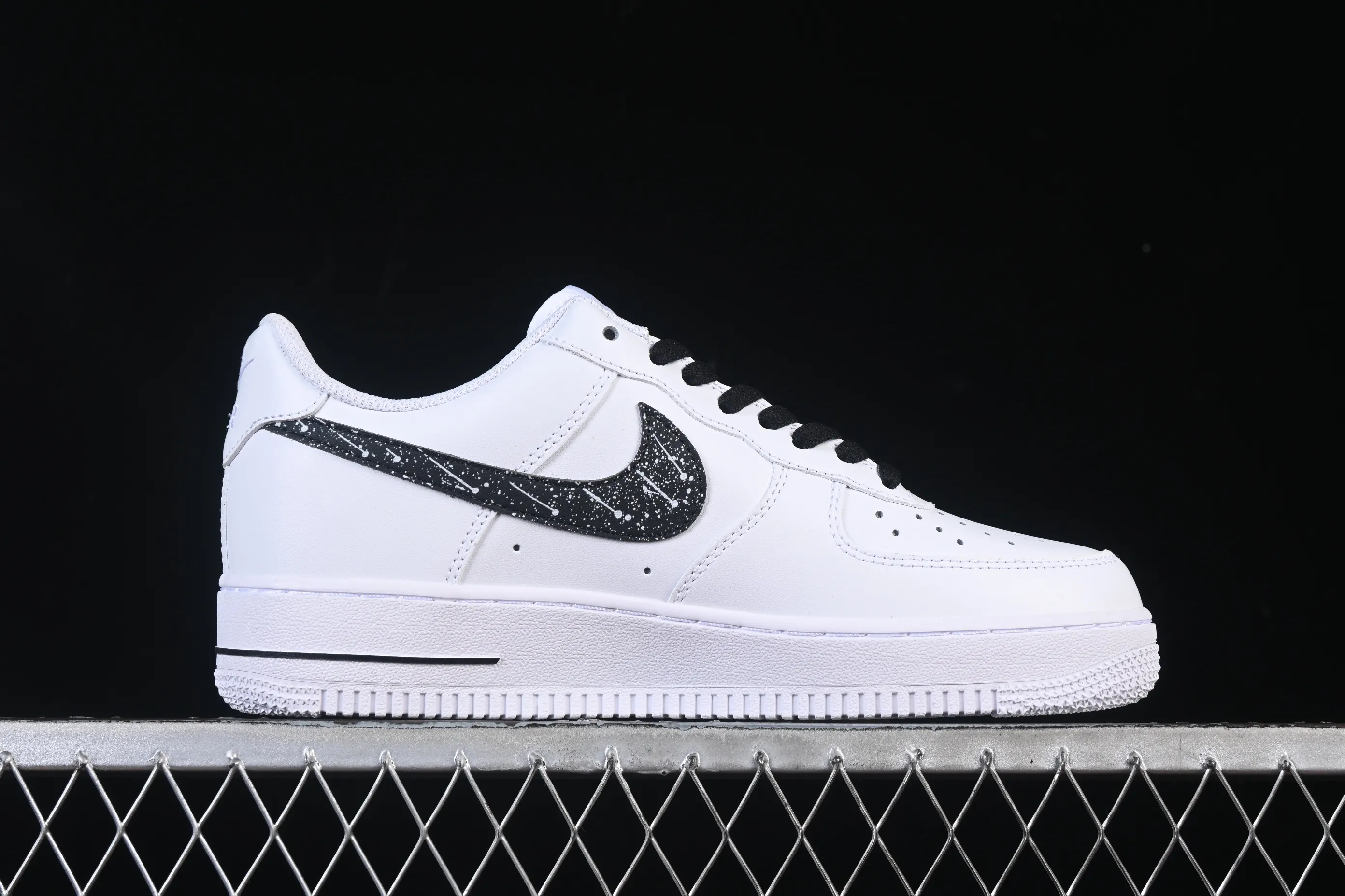 All Categories Nk Air Force 1 Air Force Series Nk Air Force 1 Low Air Force Low Nike Air Force 1'07 Low Two-dimensional theme Starburst Trail Air Force One low-top casual sneakers ZH0316-126